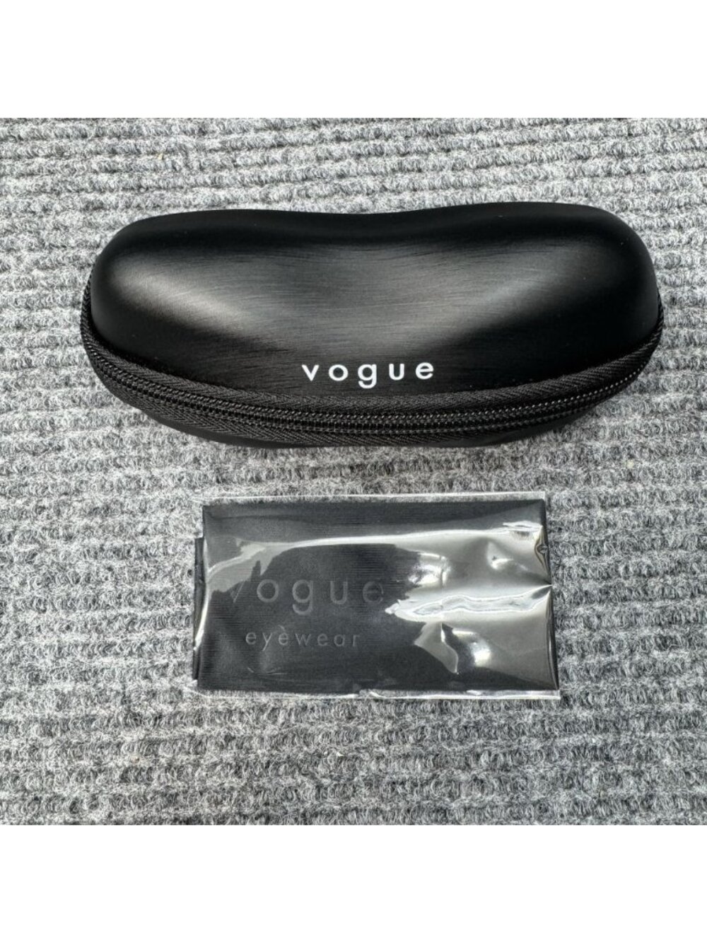 Vogue Eyewear Case Black Semi Hard Zippered Sunglasses Glasses + Cleaning Cloth